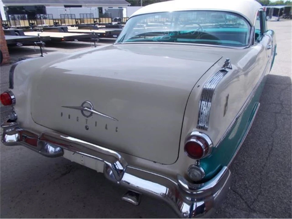 1955 Pontiac Star Chief - Image 14 of 17