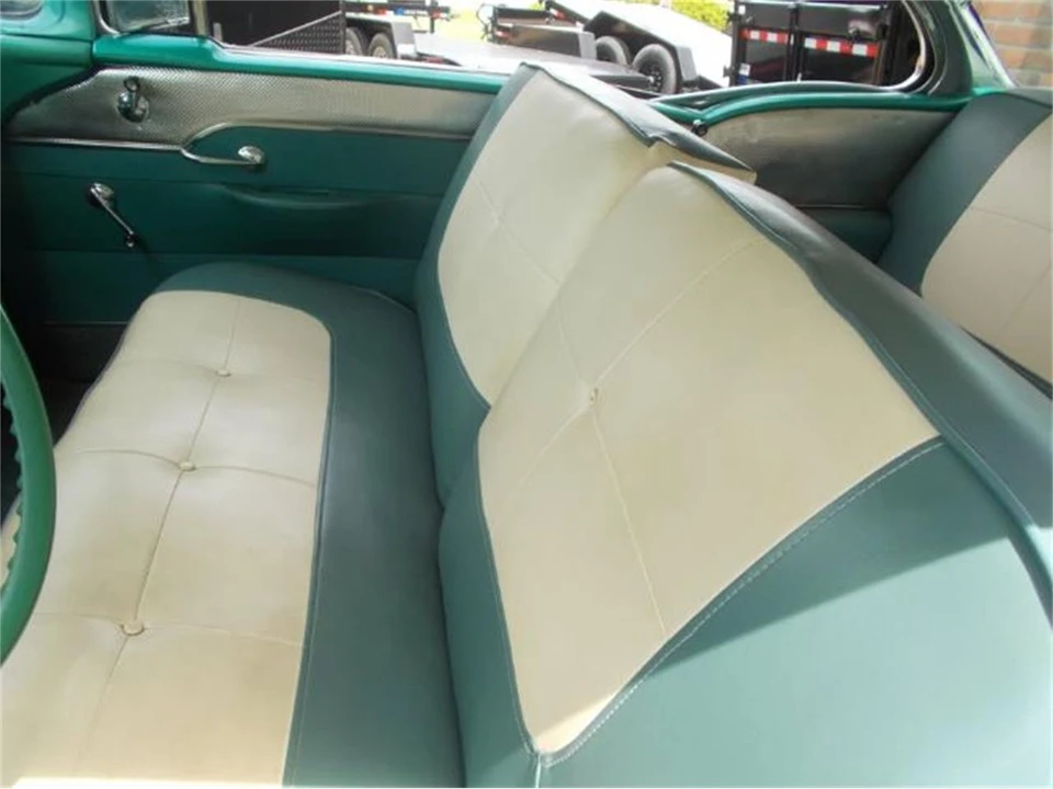 1955 Pontiac Star Chief - Image 8 of 17