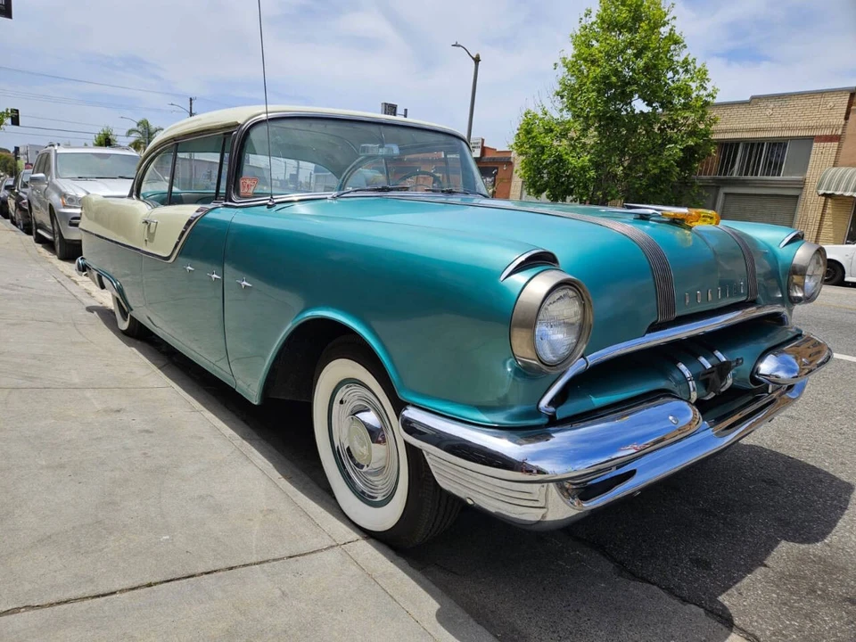 1955 Pontiac Star Chief - Image 2 of 21