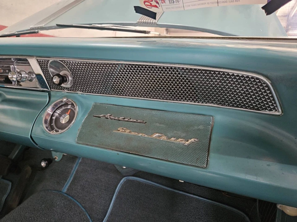 1955 Pontiac Star Chief - Image 8 of 21