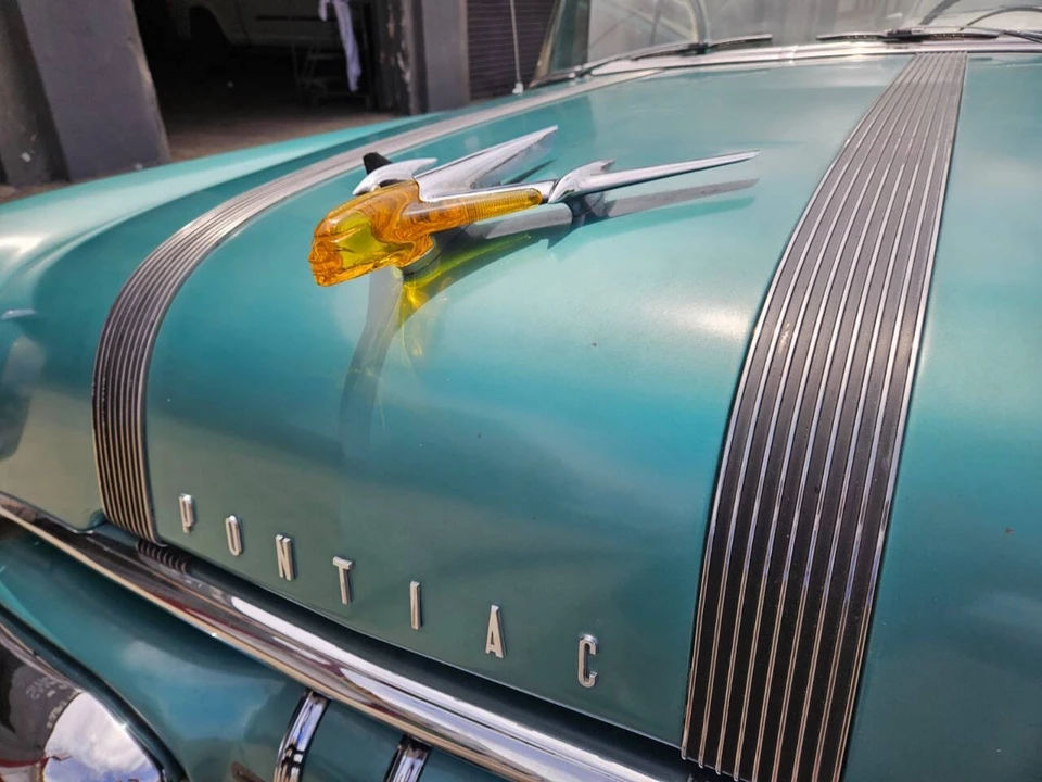 1955 Pontiac Star Chief - Image 16 of 21