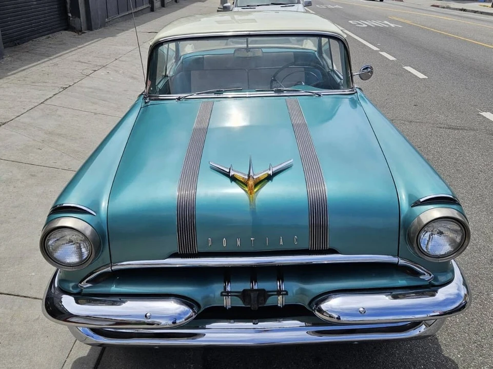 1955 Pontiac Star Chief - Image 3 of 21