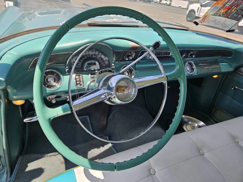 1955 Pontiac Star Chief - Image 6 of 21