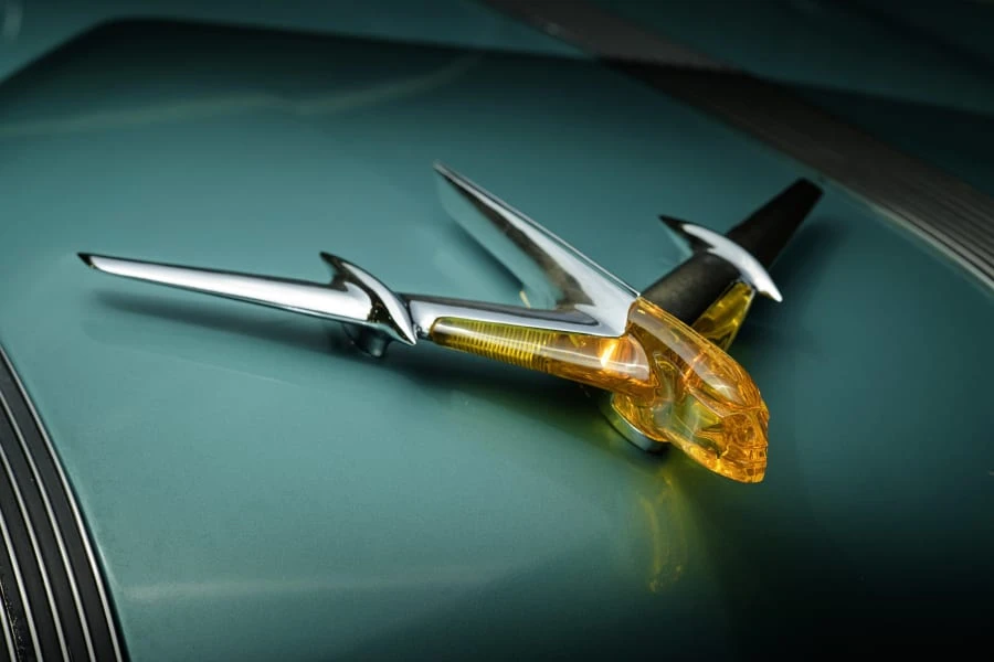 1955 Pontiac Star Chief - Image 12 of 31
