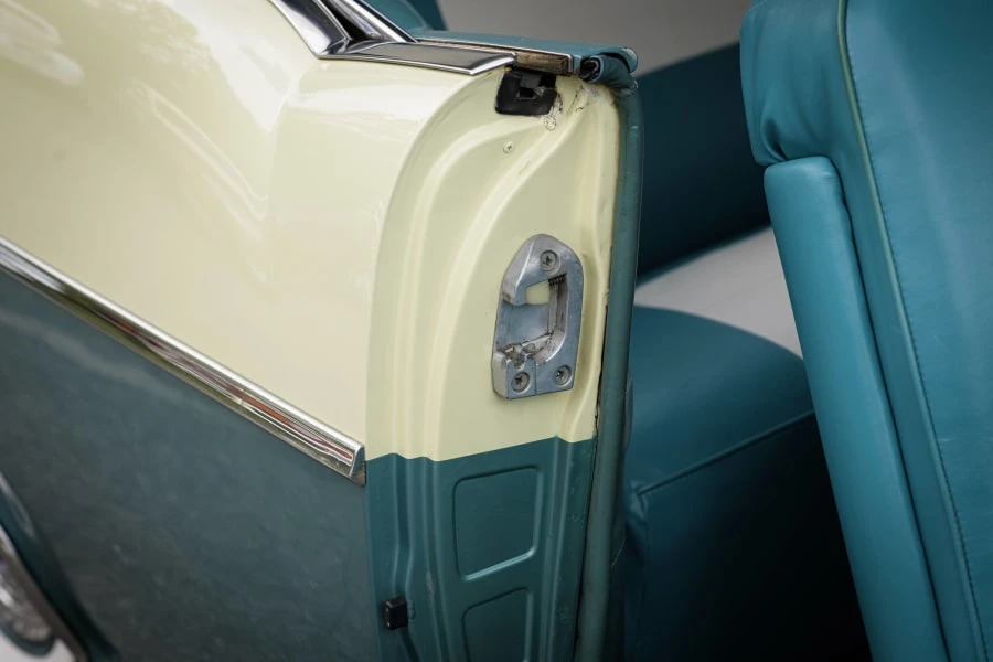 1955 Pontiac Star Chief - Image 24 of 31