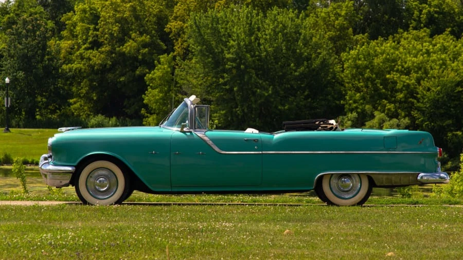1955 Pontiac Star Chief - Image 2 of 13