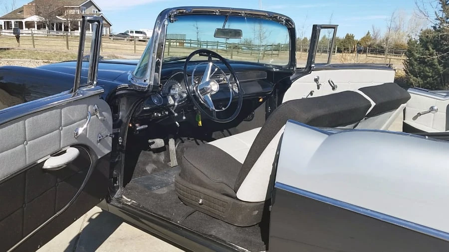 1955 Pontiac Star Chief - Image 3 of 5