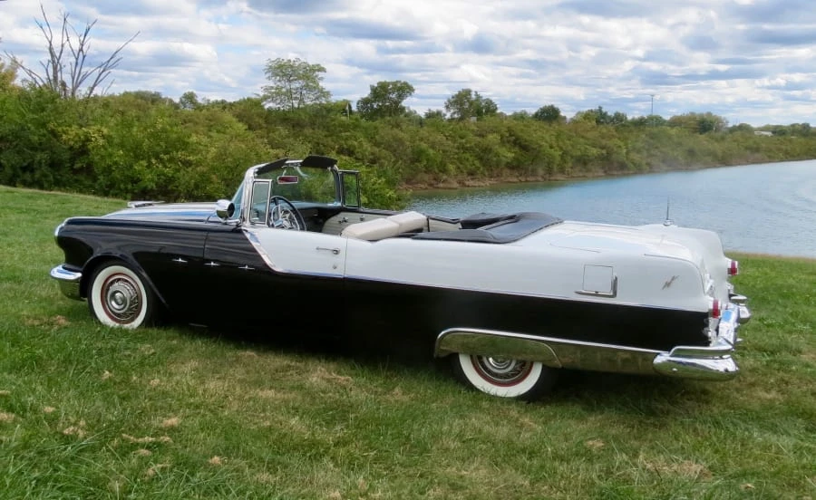 1955 Pontiac Star Chief - Image 11 of 12