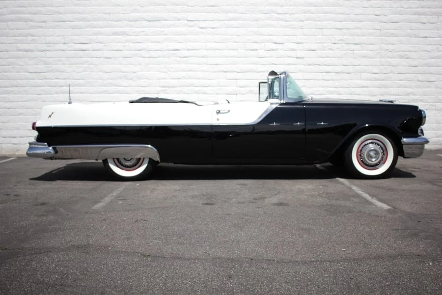 1955 Pontiac Star Chief - Image 2 of 12