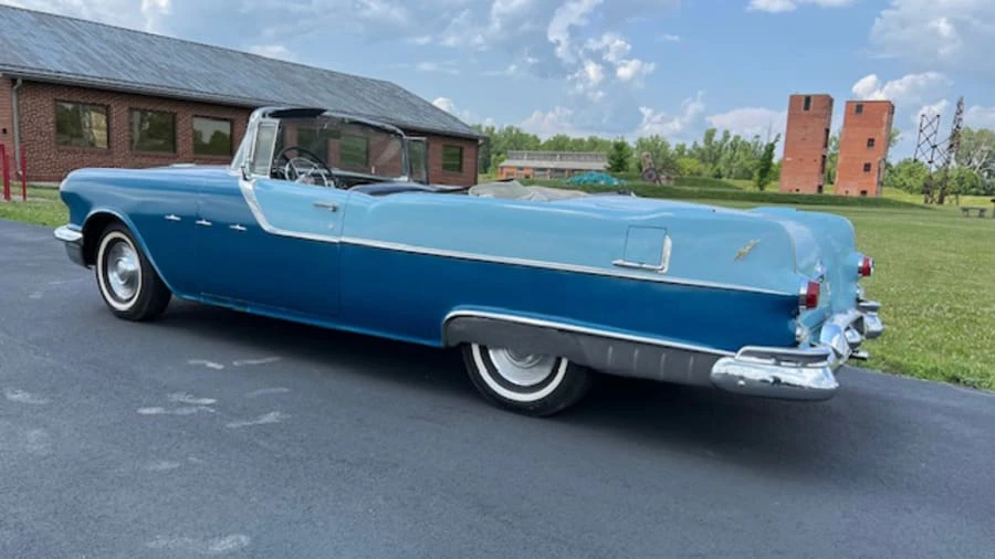 1955 Pontiac Star Chief - Image 16 of 31