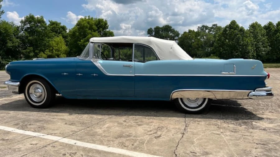 1955 Pontiac Star Chief - Image 15 of 31