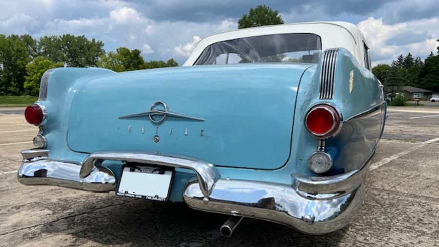 1955 Pontiac Star Chief - Image 22 of 31