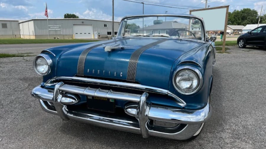 1955 Pontiac Star Chief - Image 14 of 31