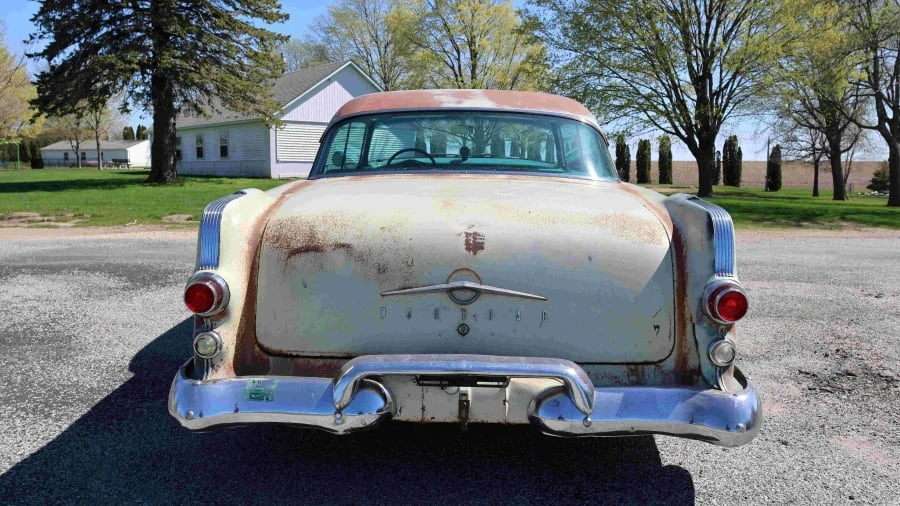 1955 Pontiac Star Chief - Image 5 of 31