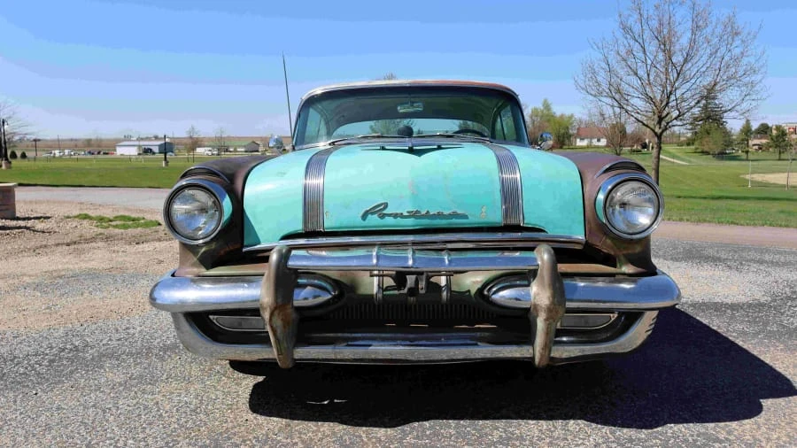 1955 Pontiac Star Chief - Image 4 of 31