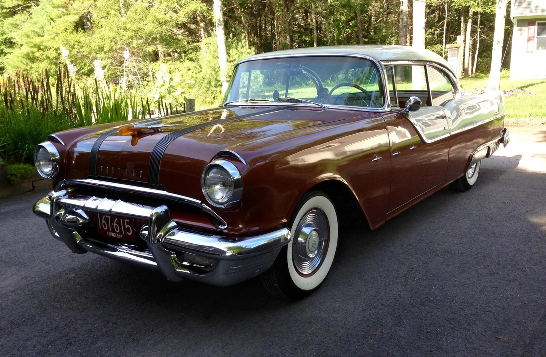 1955 Pontiac Star Chief - Image 2 of 31