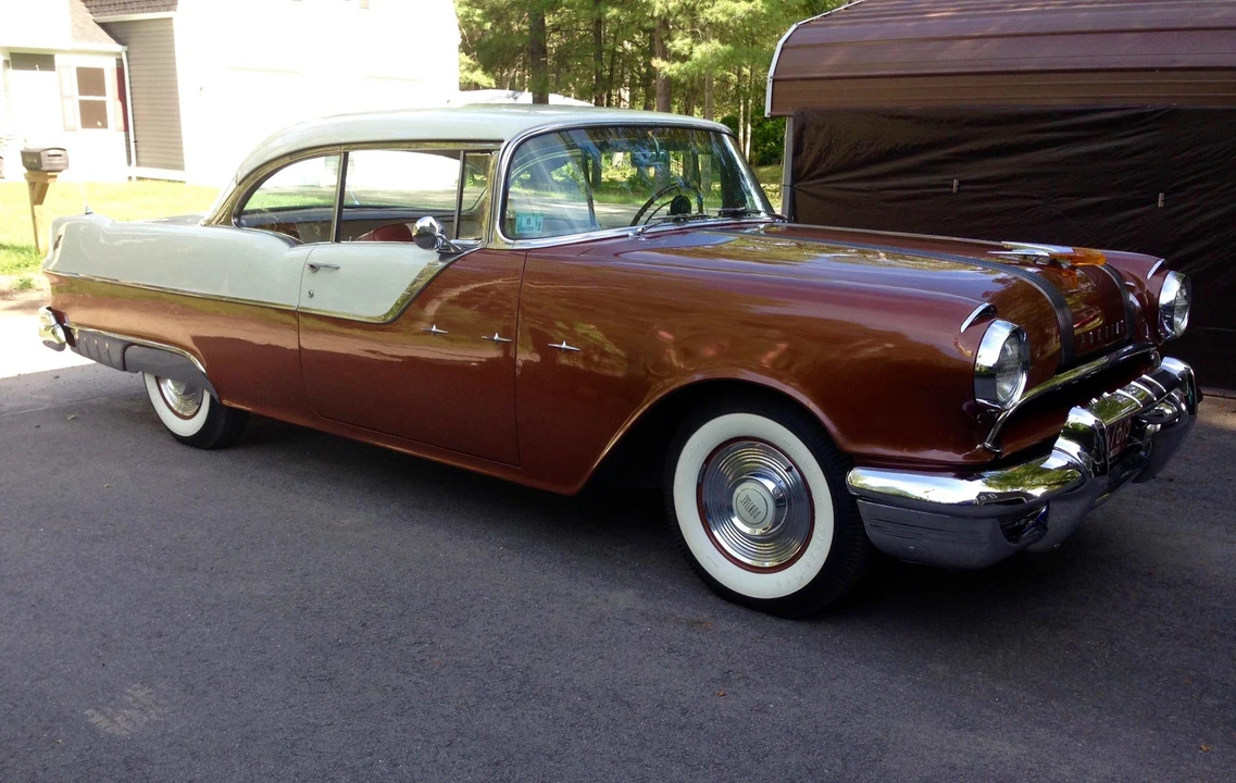 1955 Pontiac Star Chief - Image 15 of 31