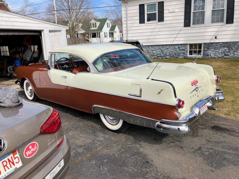 1955 Pontiac Star Chief - Image 5 of 31