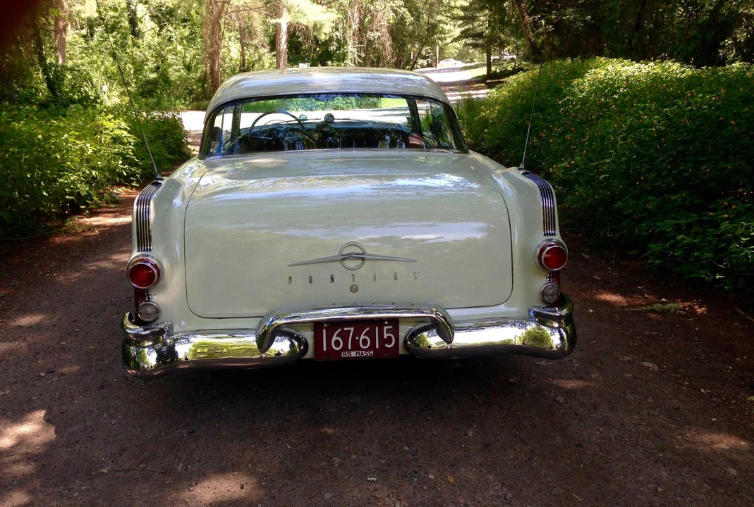 1955 Pontiac Star Chief - Image 6 of 31