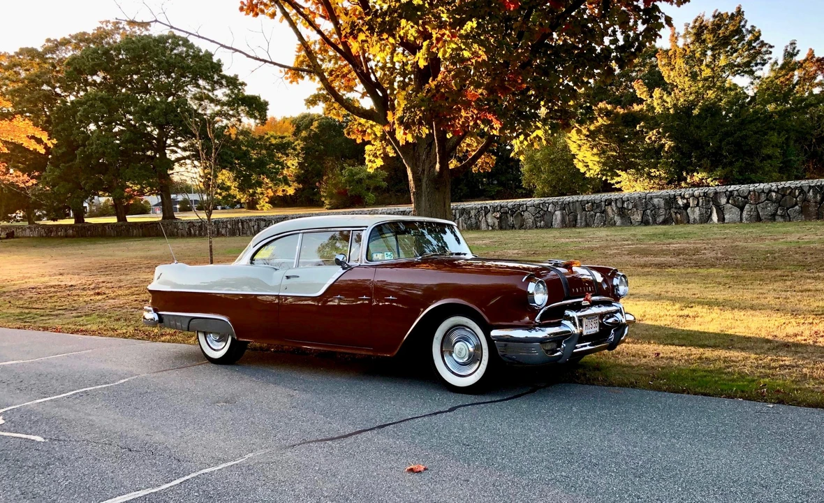 1955 Pontiac Star Chief - Image 13 of 31