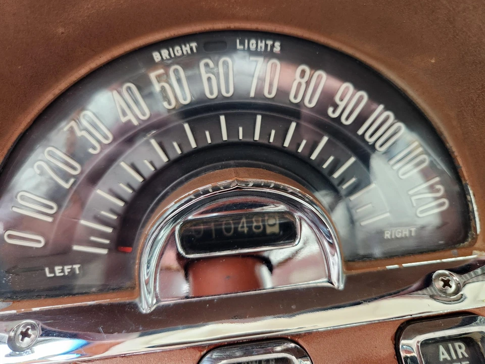 1955 Pontiac Star Chief - Image 26 of 31