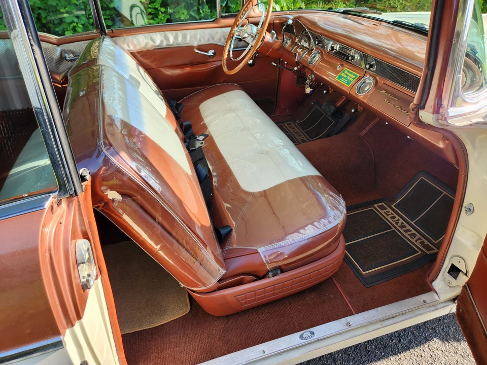 1955 Pontiac Star Chief - Image 23 of 31