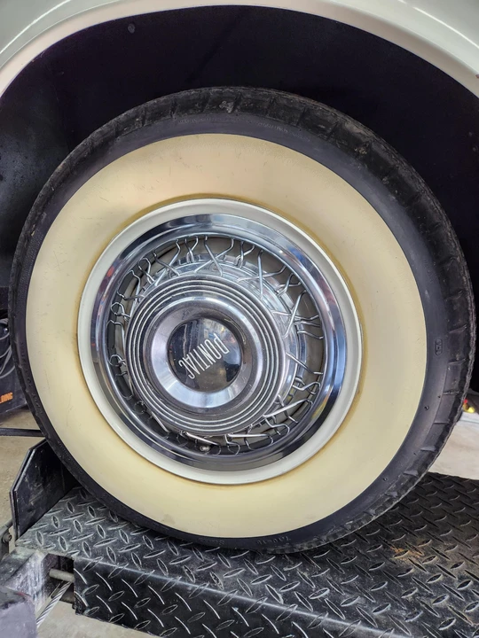 1955 Pontiac Star Chief - Image 16 of 31