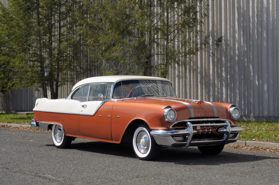 1955 Pontiac Star Chief - Image 13 of 31