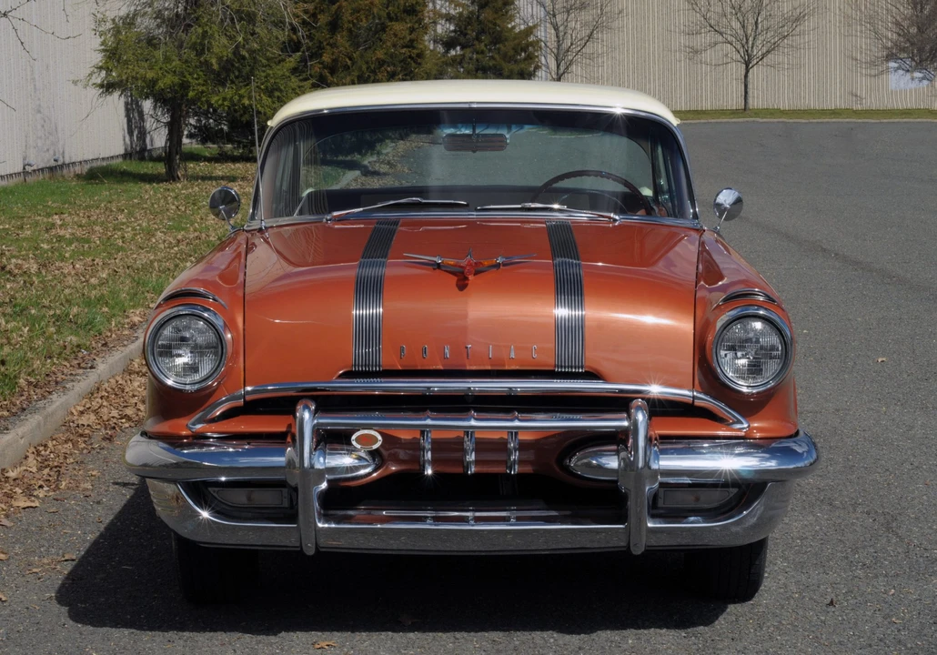 1955 Pontiac Star Chief - Image 21 of 31