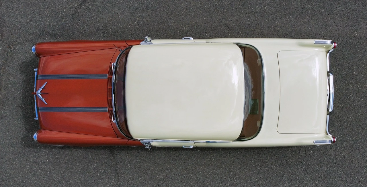 1955 Pontiac Star Chief - Image 14 of 31