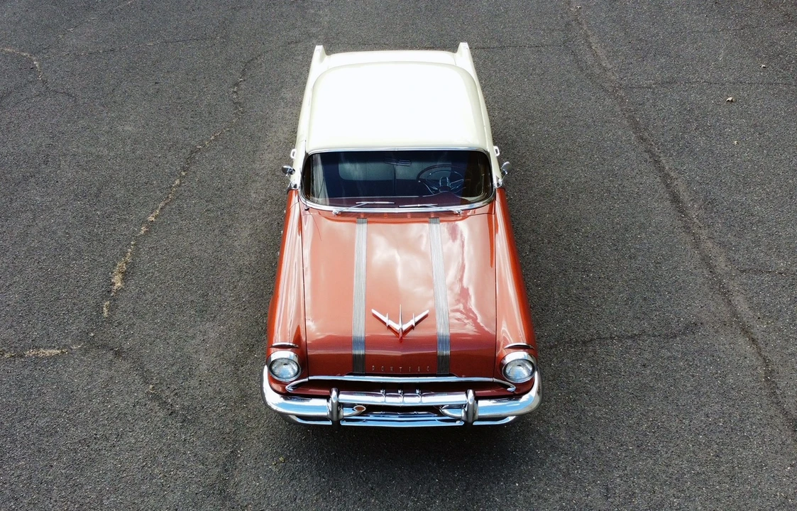 1955 Pontiac Star Chief - Image 19 of 31