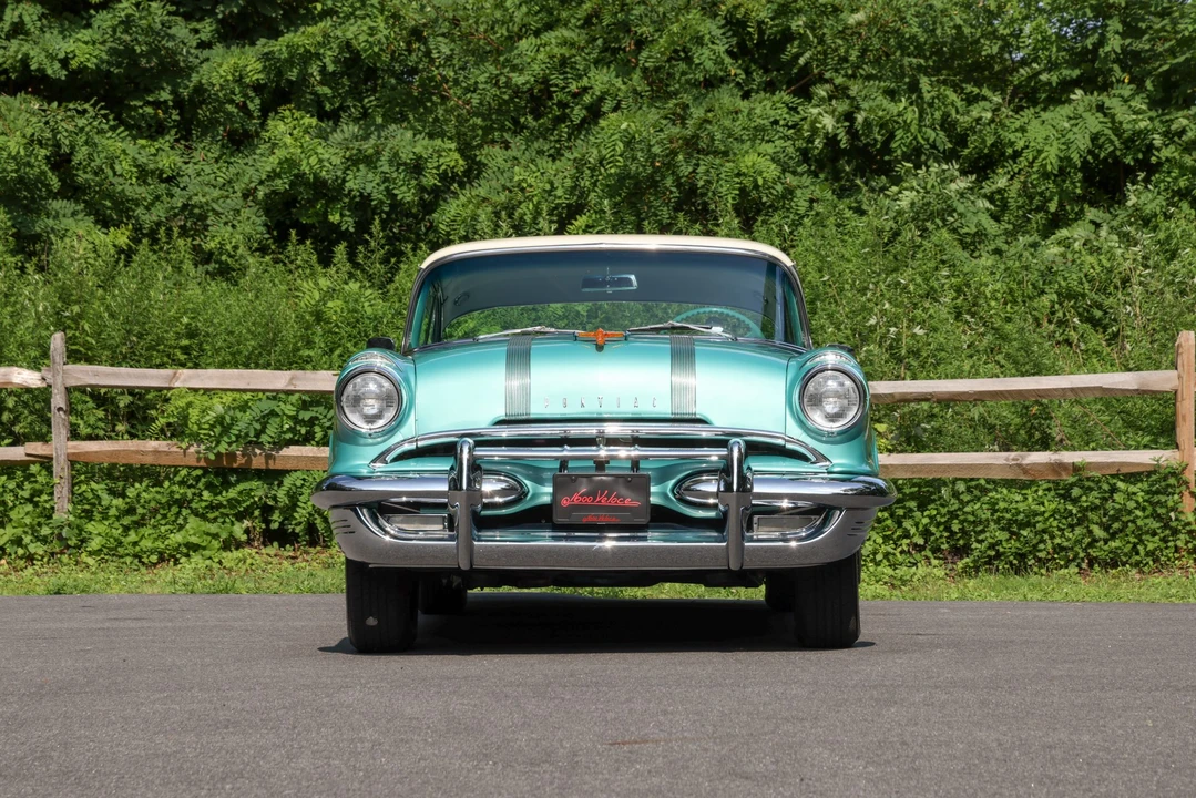 1955 Pontiac Star Chief - Image 15 of 31