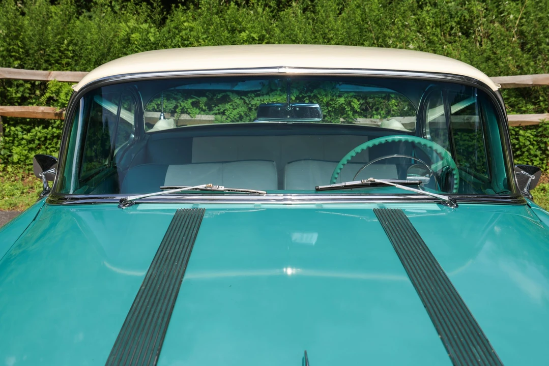 1955 Pontiac Star Chief - Image 30 of 31