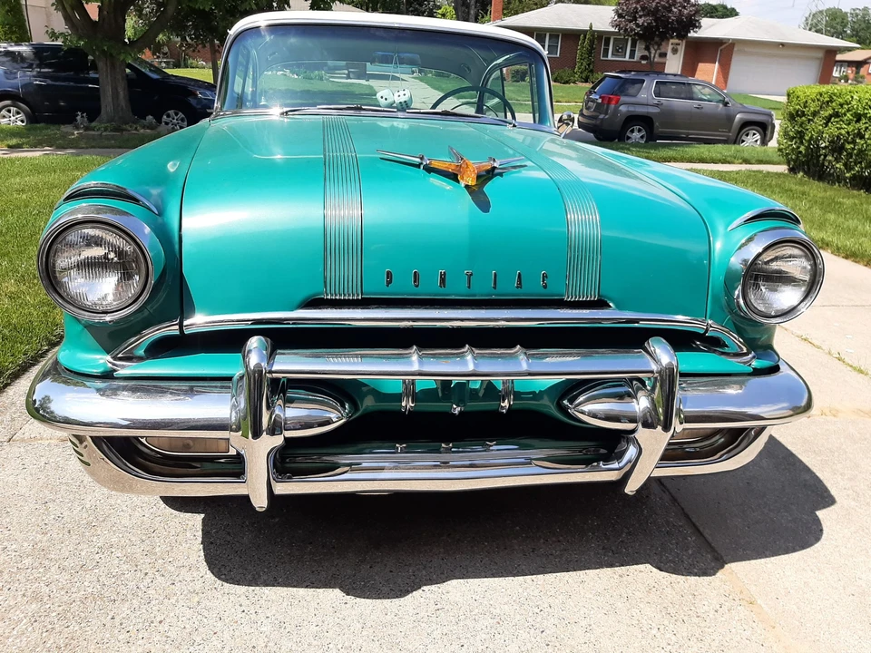 1955 Pontiac Star Chief - Image 3 of 31