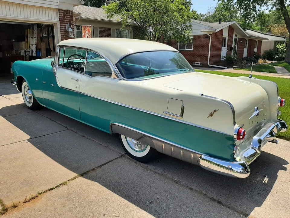 1955 Pontiac Star Chief - Image 10 of 31