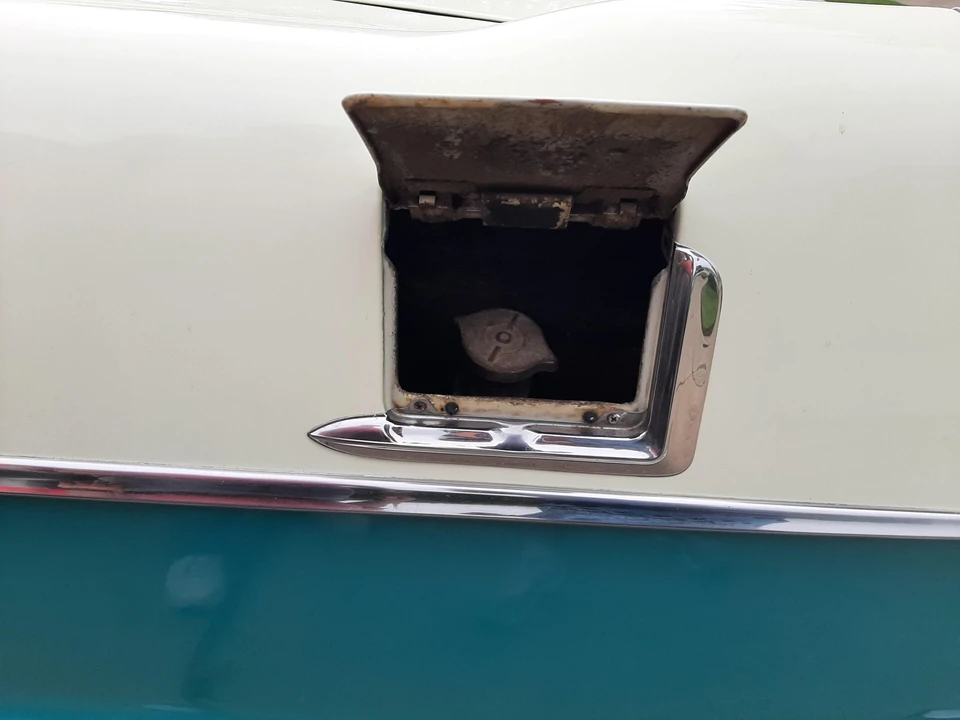 1955 Pontiac Star Chief - Image 28 of 31