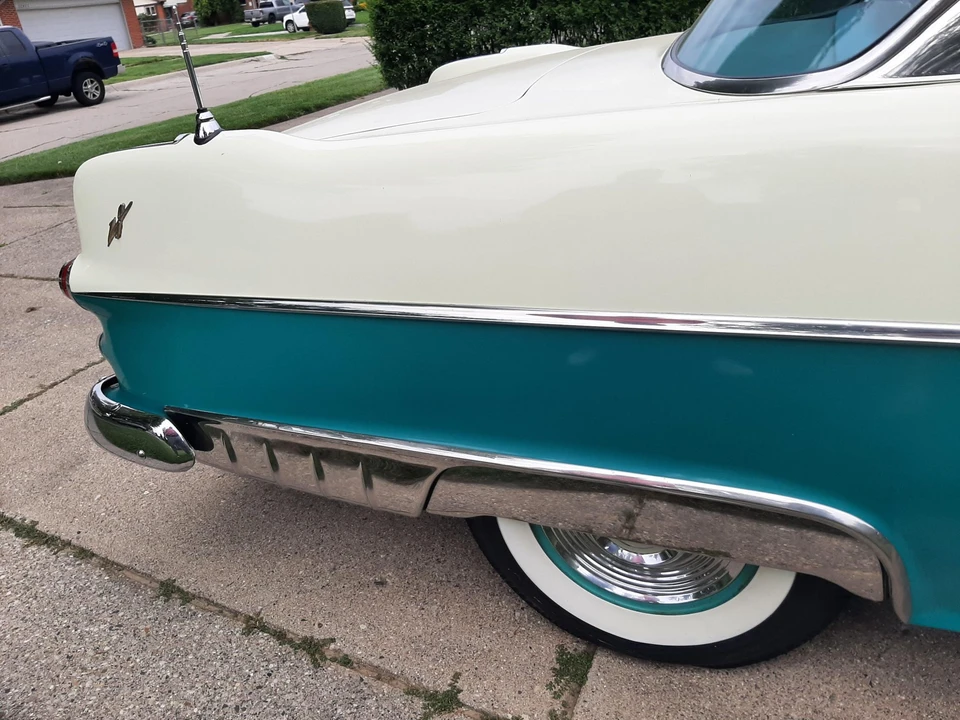 1955 Pontiac Star Chief - Image 17 of 31
