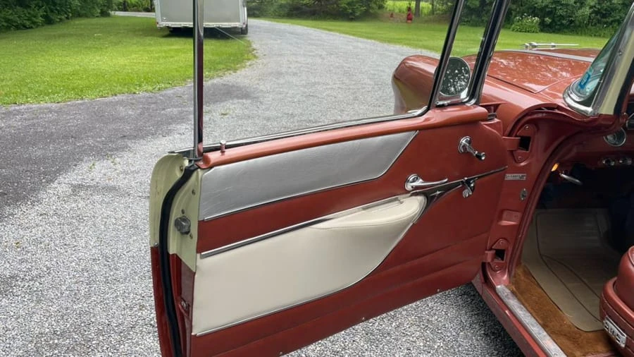 1955 Pontiac Star Chief - Image 5 of 13