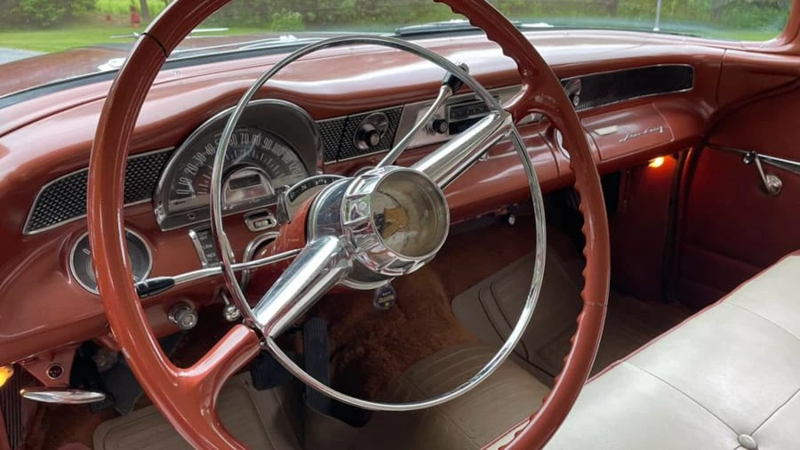 1955 Pontiac Star Chief - Image 7 of 13