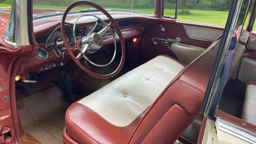 1955 Pontiac Star Chief - Image 8 of 13