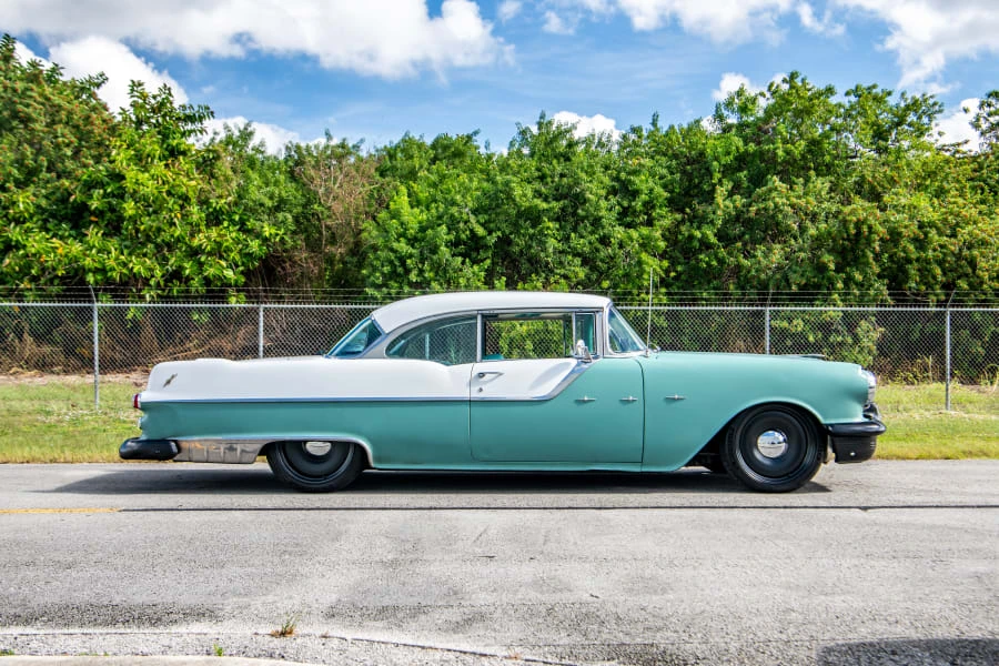 1955 Pontiac Star Chief - Image 14 of 31