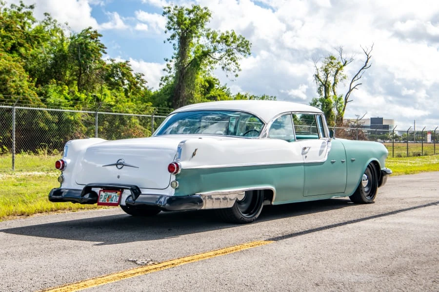1955 Pontiac Star Chief - Image 3 of 31