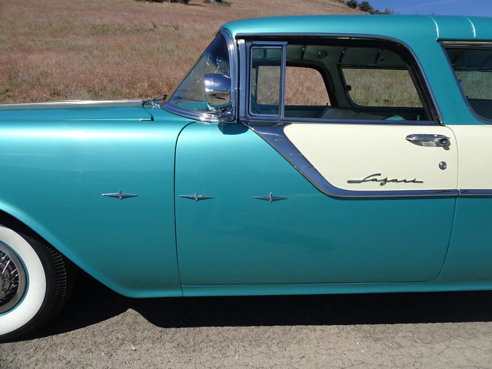 1955 Pontiac Star Chief - Image 27 of 31