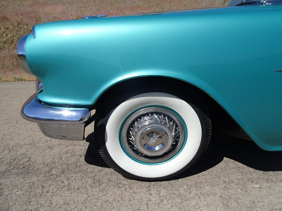 1955 Pontiac Star Chief - Image 26 of 31