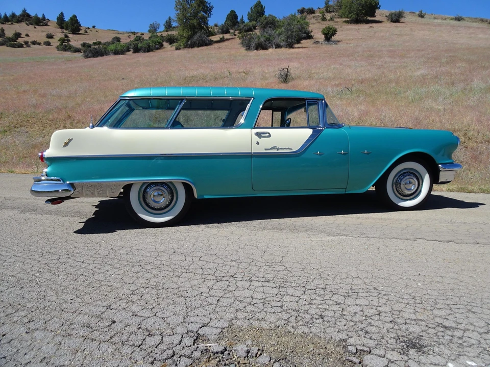 1955 Pontiac Star Chief - Image 9 of 31