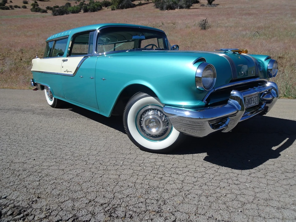 1955 Pontiac Star Chief - Image 4 of 31