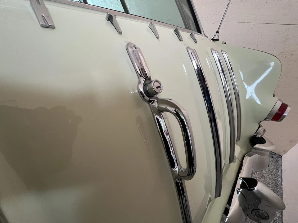 1955 Pontiac Safari - Image 28 of 31