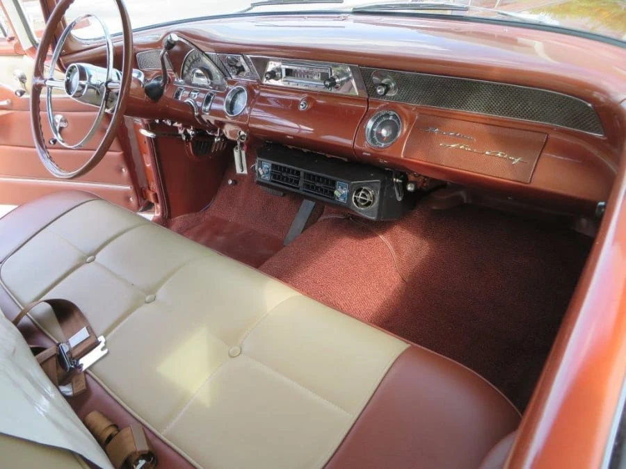 1955 Pontiac Star Chief - Image 4 of 22