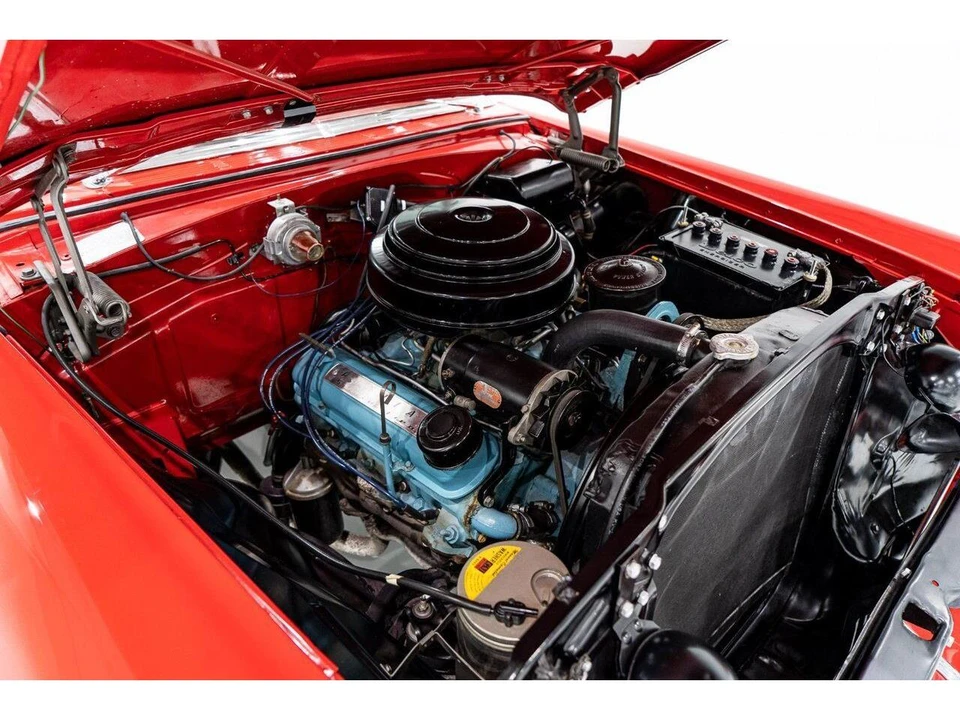 1955 Pontiac Star Chief - Image 17 of 31