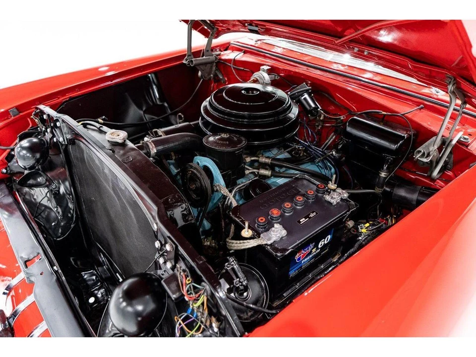 1955 Pontiac Star Chief - Image 16 of 31